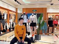 -乐天百货(环球中心店)