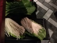 -重庆爽翻天老火锅(临平万达广场店)