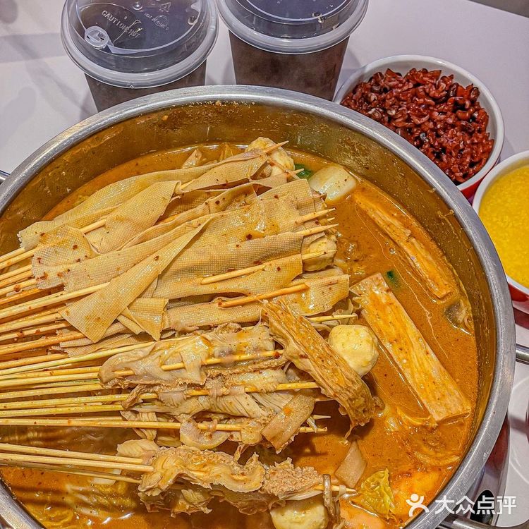 西安人熟悉的老味道[爱心]让人上瘾的豆皮涮牛肚