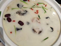 -老阿爸鲜鱼土菜(昆山花桥店)