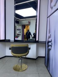 -CUT CUT Hair Salon