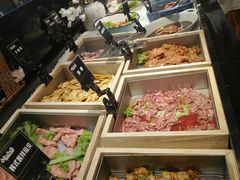 自助取餐区-汉金城海鲜烤肉自助百汇(威海威高广场店)