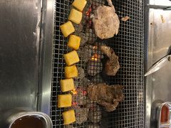 -马路牙子烧烤音乐酒馆(望京店)