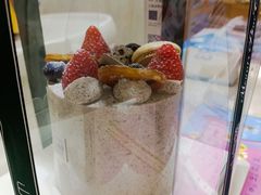 -山与蓝·轻糖鲜果蛋糕(勒泰店)