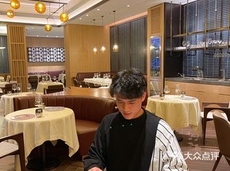 母亲节，带妈妈去温州奢华意式餐厅，688一位