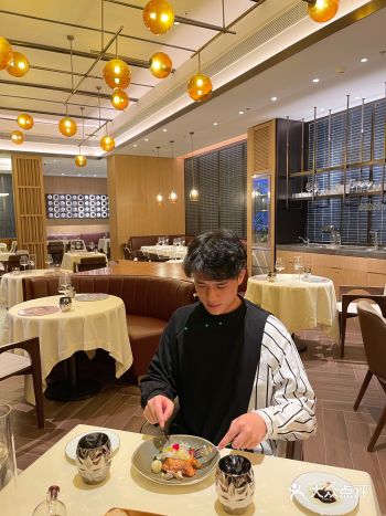 母亲节，带妈妈去温州奢华意式餐厅，688一位