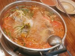 -亮欢寨酸汤鱼(沙冲路店)