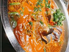 -野山舂·贵州现舂酸汤火锅(鸿通城店)