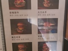 -84那年咖啡馆(李沧万达店)