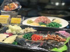 -万重锦·人文川菜馆(骡马市店)