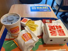 -汉堡王(上海缤谷一期店)