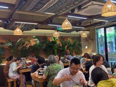 -云阿蛮云南生烫牛肉米线(奉贤路店)