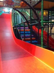 -动力星球家庭亲子游乐中心