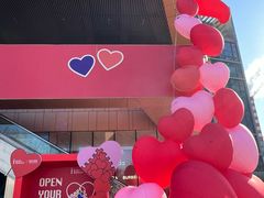 -百年港湾奥特莱斯(香炉礁店)