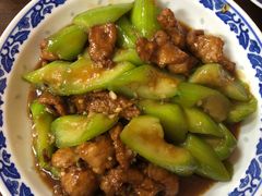 丝瓜炒肉-水墨食舍