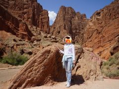 -天山神秘大峡谷