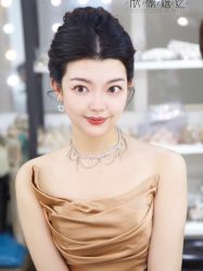 -欣薇婚纱(新源乐汇城店)