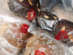黑眼豆豆-BROAD面包路·欧式面包(龙湖时代C馆店)