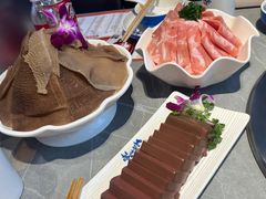 -生活如沸·顺德水牛奶火锅(人民广场店)
