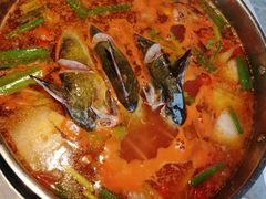 -野山舂·贵州现舂酸汤牛肉(民生路店)