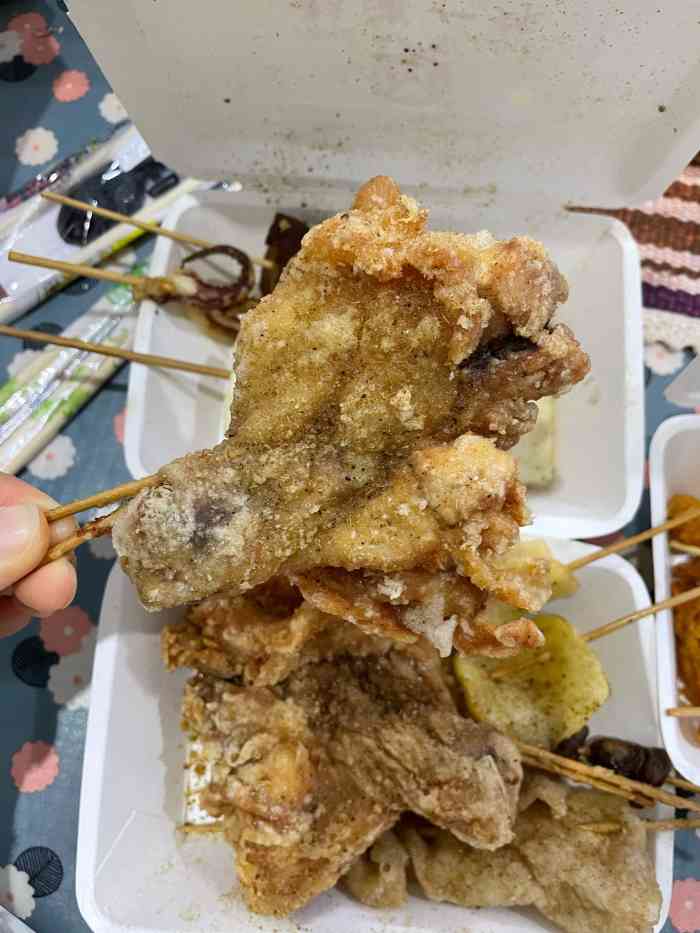 彭浦一炸(定西路店)-"萧潇女神在微博推荐的炸串 必须得跟风买一.