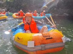 -安吉龙王山峡谷漂流