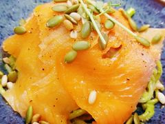 牛油果烟熏三文鱼沙拉-BE BRIGHT KITCHEN(正佳广场店)