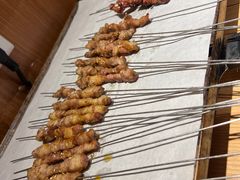 -街角等你.大连海鲜烧烤.经典铁板海鲜串(西安路店)