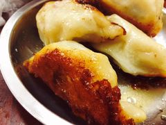 -黄阿姨锅贴大王(万航渡路店)