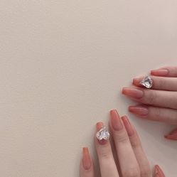 -Fanni美甲美睫皮肤管理