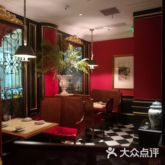 青浦新白鹿餐厅图片