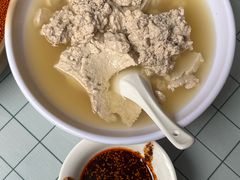 -土砂锅生态山庄·非遗砂锅雅鱼