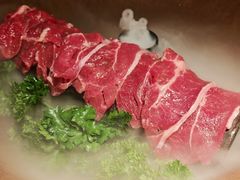 -三出山火锅(南京万象天地店)