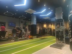 -Freedom Fitness私教健身俱乐部(徐虹北路店)