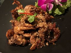黑椒蒜香软壳蟹-Ruen Urai