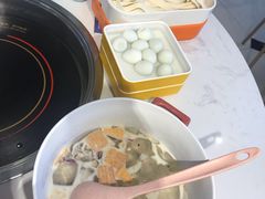 -蛙两只美蛙鱼头火锅(恒茂店)