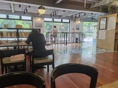 -闵行城市书房凤凰馆