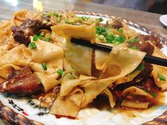 羊肉焖饼-壹阁胡羊焖饼(特色小吃街店)