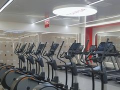 -英派斯健身旗舰店(海信国际中心馆)