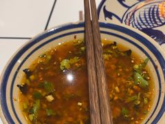 -旧街市鲜货老火锅(大光路店)