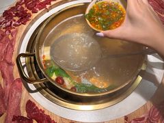 -牛人日志·鲜牛肉骨汤火锅(万科里瑧店)