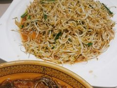 -老码头黑皮肘子锅包肉(赣水路店)