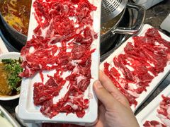 -来龍儿鲜切牛肉自助老火锅
