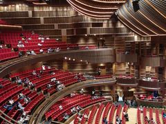 -交通银行前滩31演艺中心