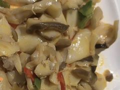 -海底捞火锅(威高广场店)