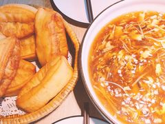 小油条配酸辣汤-味莊·青岛菜(云霄路店)