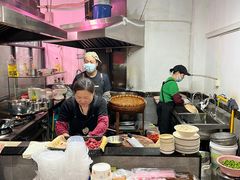 -何永光123鲜牛肉馆(1号店)