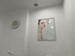 -蕾特恩专业祛痘