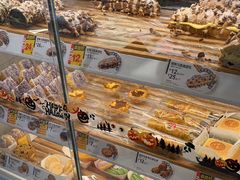 -85度C(生甜甜圈研究工坊·上海平凉店)