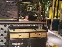 -雾都渣渣火锅(南城智汇城店)